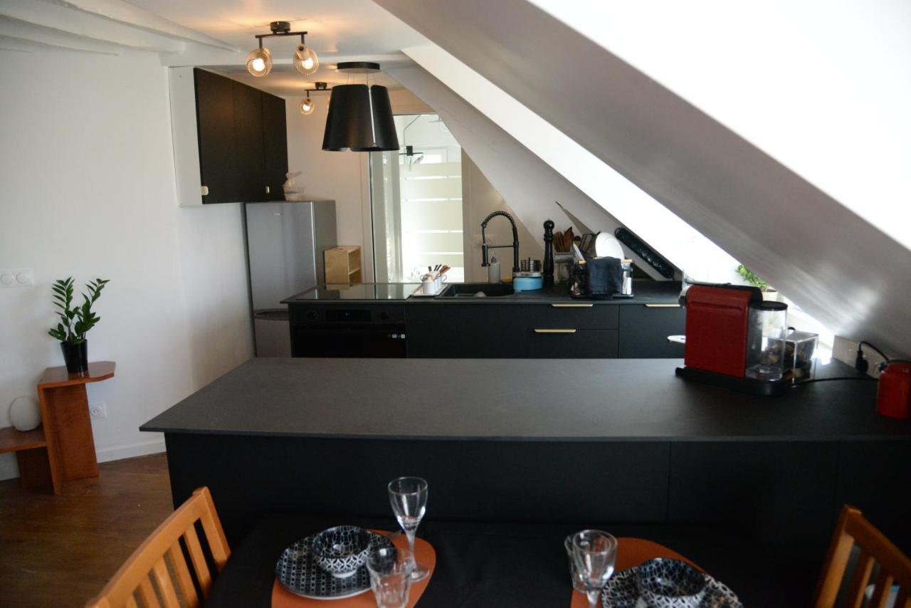 Martyrs Apartment Paris Exterior photo